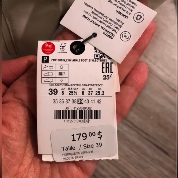 Zara leather square booties (Color ; Off-White) - Picture 2 of 4